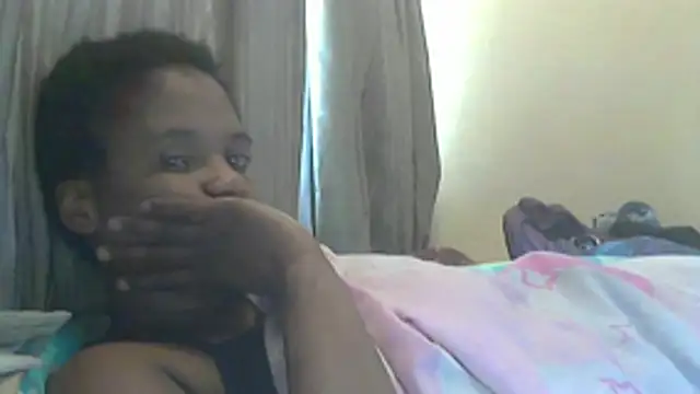 sexythae32 online show from January 11, 10:33 am