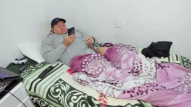 fuckynations online show from November 22, 1:43 pm