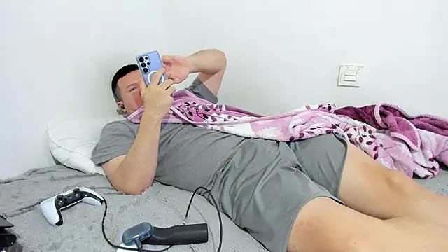 fuckynations online show from April 18, 10:06 am