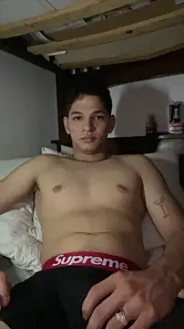 RobinLenoxx online show from July 29, 8:13 am