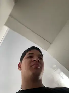 RobinLenoxx online show from October 15, 4:37 pm