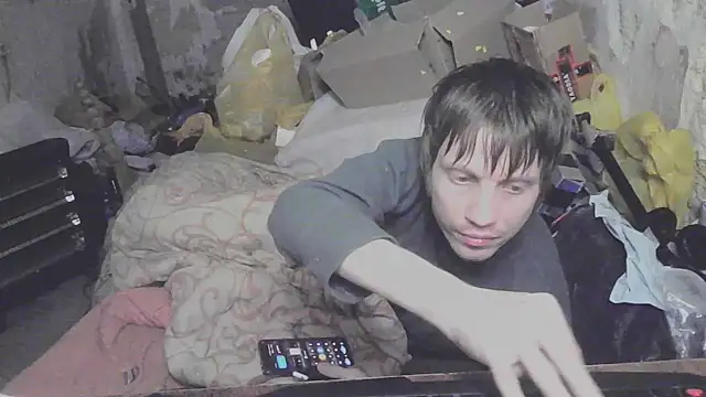 makarov1993 online show from April 2, 4:19 am