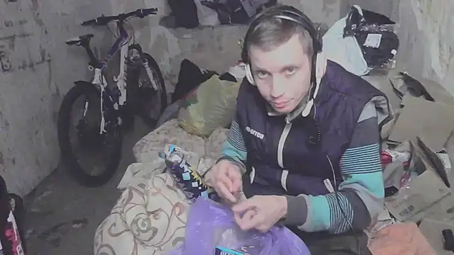 makarov1993 online show from October 21, 9:25 pm