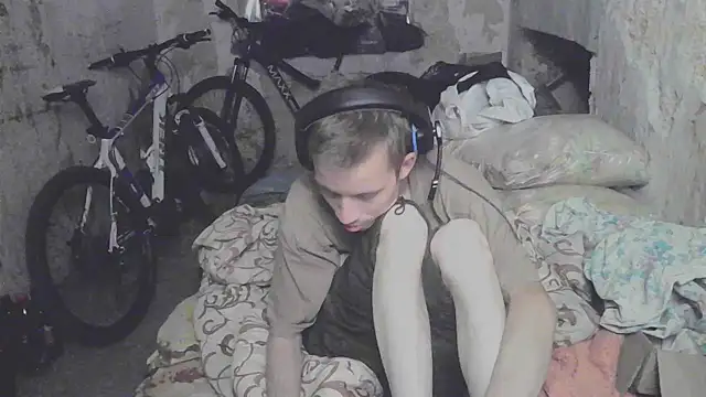 makarov1993 online show from September 25, 7:58 am
