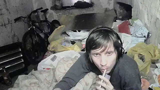 makarov1993 online show from May 14, 9:34 pm
