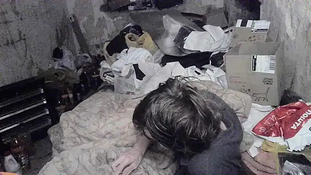 makarov1993 online show from June 18, 4:55 am