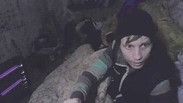 makarov1993 online show from February 8, 9:07 am