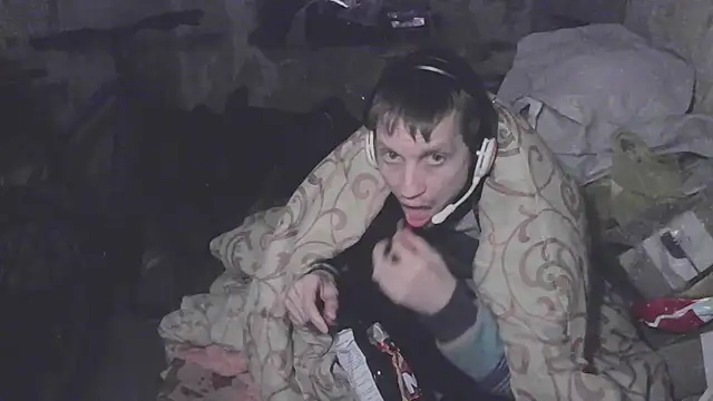 makarov1993 online show from December 5, 8:13 am