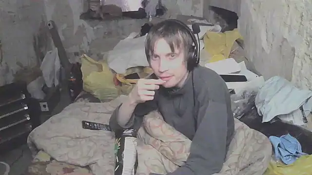 makarov1993 online show from April 12, 11:24 am