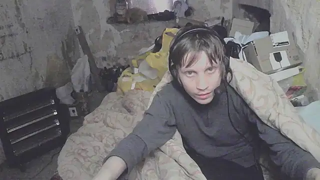 makarov1993 online show from April 18, 5:26 pm