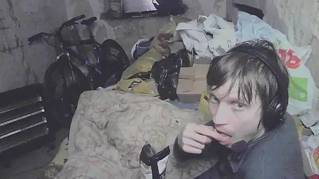 makarov1993 online show from May 11, 1:07 am