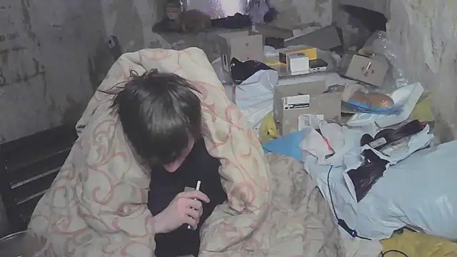 makarov1993 online show from April 18, 5:21 am
