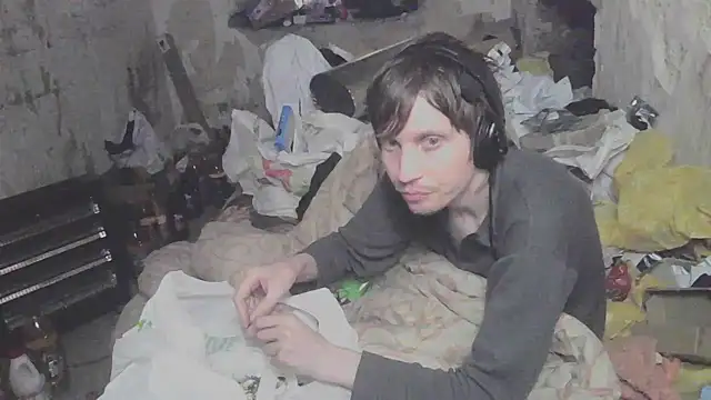 makarov1993 online show from June 2, 2:11 am