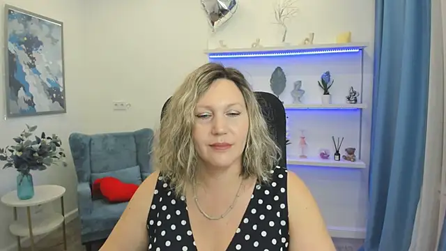 NinaStarle online show from May 9, 11:35 am