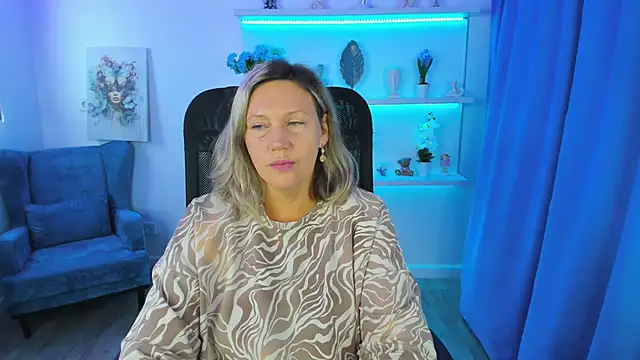 NinaStarle online show from September 10, 4:33 am