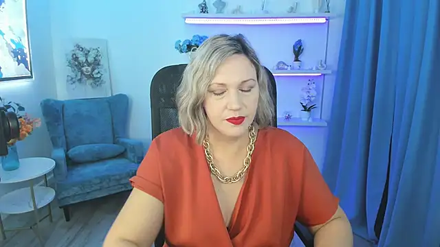 NinaStarle online show from November 8, 5:22 am