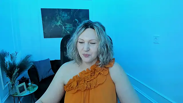 NinaStarle online show from March 20, 8:26 am