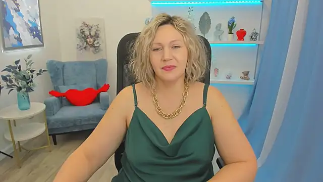 NinaStarle online show from March 12, 11:47 am