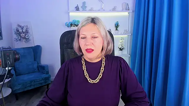 NinaStarle online show from November 21, 4:22 am