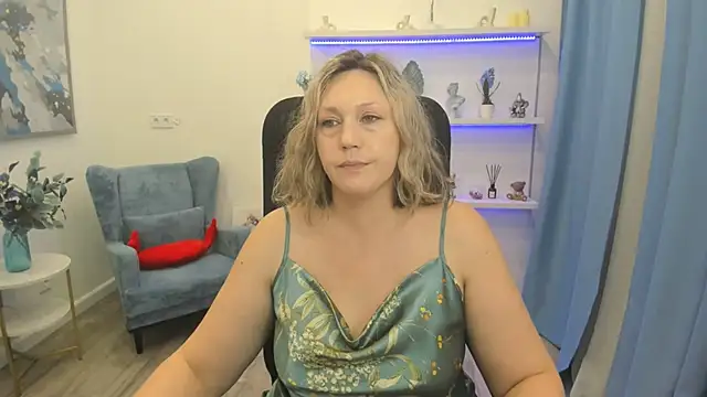 NinaStarle online show from March 29, 11:34 am