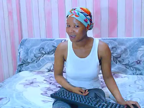 Snapshot of ebonyfirexx chatting on September 24, 5:25 am ebonyfirexx online show from September 24, 5:25 am