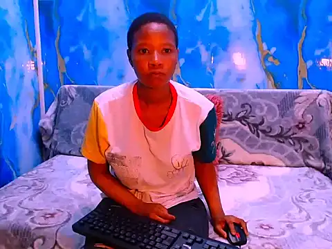 Snapshot of ebonyfirexx chatting on September 29, 6:31 am ebonyfirexx online show from September 29, 6:31 am
