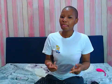 ebonyfirexx online show from December 5, 5:28 am