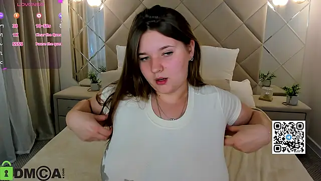 Chloee White online show from October 5, 5:53 am