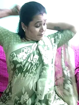 tamilaruvi online show from April 21, 7:09 pm