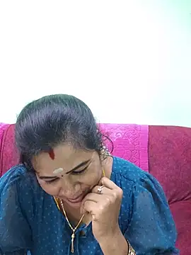 tamilaruvi online show from August 3, 2:01 pm