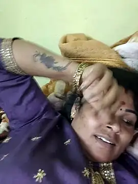 tamilaruvi online show from March 8, 4:32 pm