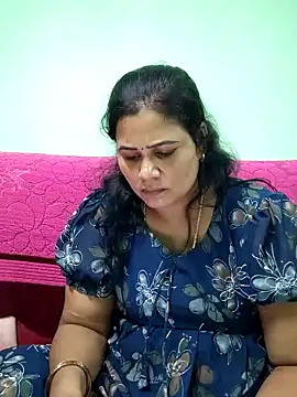 tamilaruvi online show from May 12, 3:51 pm