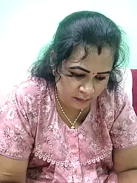 tamilaruvi online show from May 5, 7:28 pm