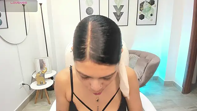 Snapshot of dafne_hills chatting on September 27, 7:31 pm dafne hills online show from September 27, 7:31 pm