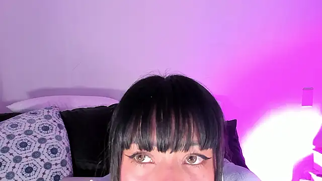 Londonttipton online show from February 10, 2:32 am