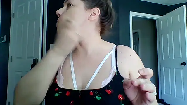 Melissamarcosx4 online show from April 27, 2:15 pm
