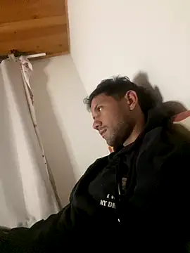 Michaell Spinelly online show from November 29, 1:06 am