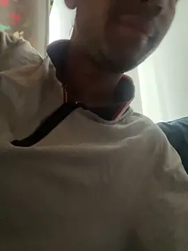 Michaell Spinelly online show from October 4, 1:23 pm