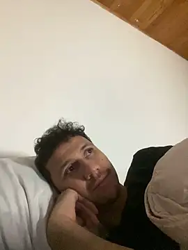 Michaell Spinelly online show from September 28, 4:52 am