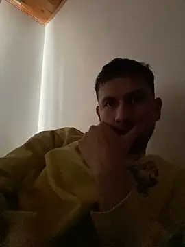 Michaell Spinelly online show from February 2, 8:08 pm