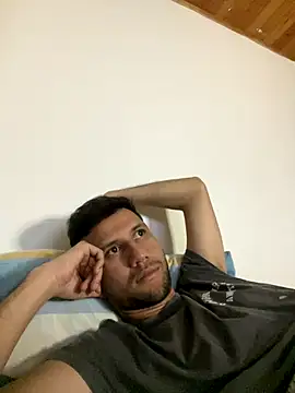 Michaell Spinelly online show from November 19, 1:16 am