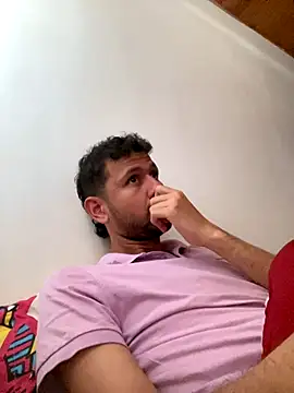 Michaell Spinelly online show from September 9, 5:22 pm