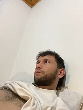 Michaell Spinelly online show from September 25, 3:23 am