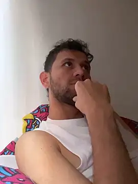 Michaell Spinelly online show from September 15, 5:57 pm