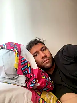 Michaell Spinelly online show from September 8, 4:39 pm