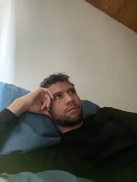 Michaell Spinelly online show from September 19, 2:54 pm