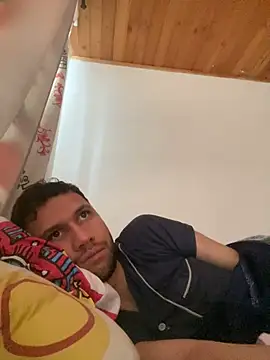 Michaell Spinelly online show from February 13, 2:28 pm