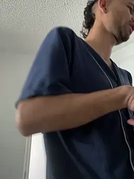 Michaell Spinelly online show from October 2, 1:58 pm