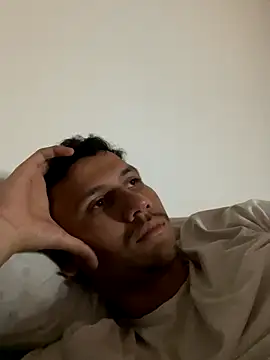 Michaell Spinelly online show from December 17, 2:38 am