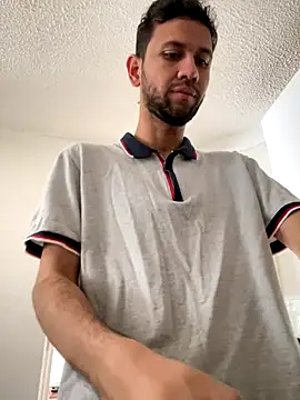 Michaell Spinelly online show from September 21, 3:17 pm